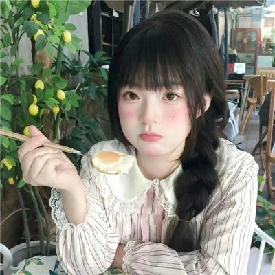 关于她的二三事