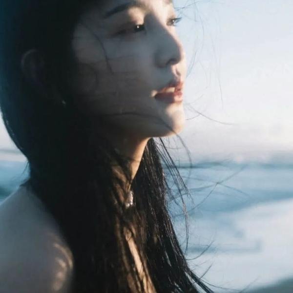 男人嬉春